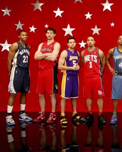 2004年nba全明星赛阵容，04年nba全明星赛时间？