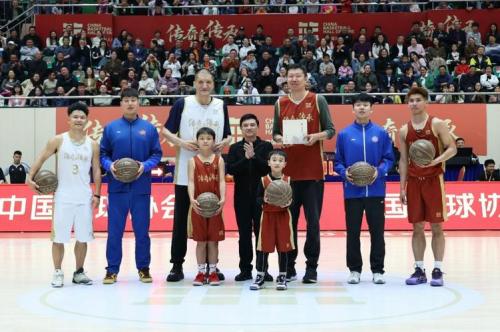 进篮球名人堂条件，进入篮球名人堂有奖金吗？