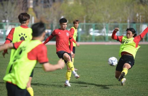 直播吧助力足协杯种子计划走进宁夏平罗足球火种点亮西北校园